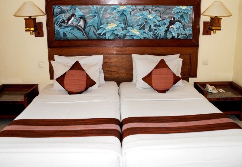 Diwangkara Beach Hotel & Resort Санур Экстерьер фото